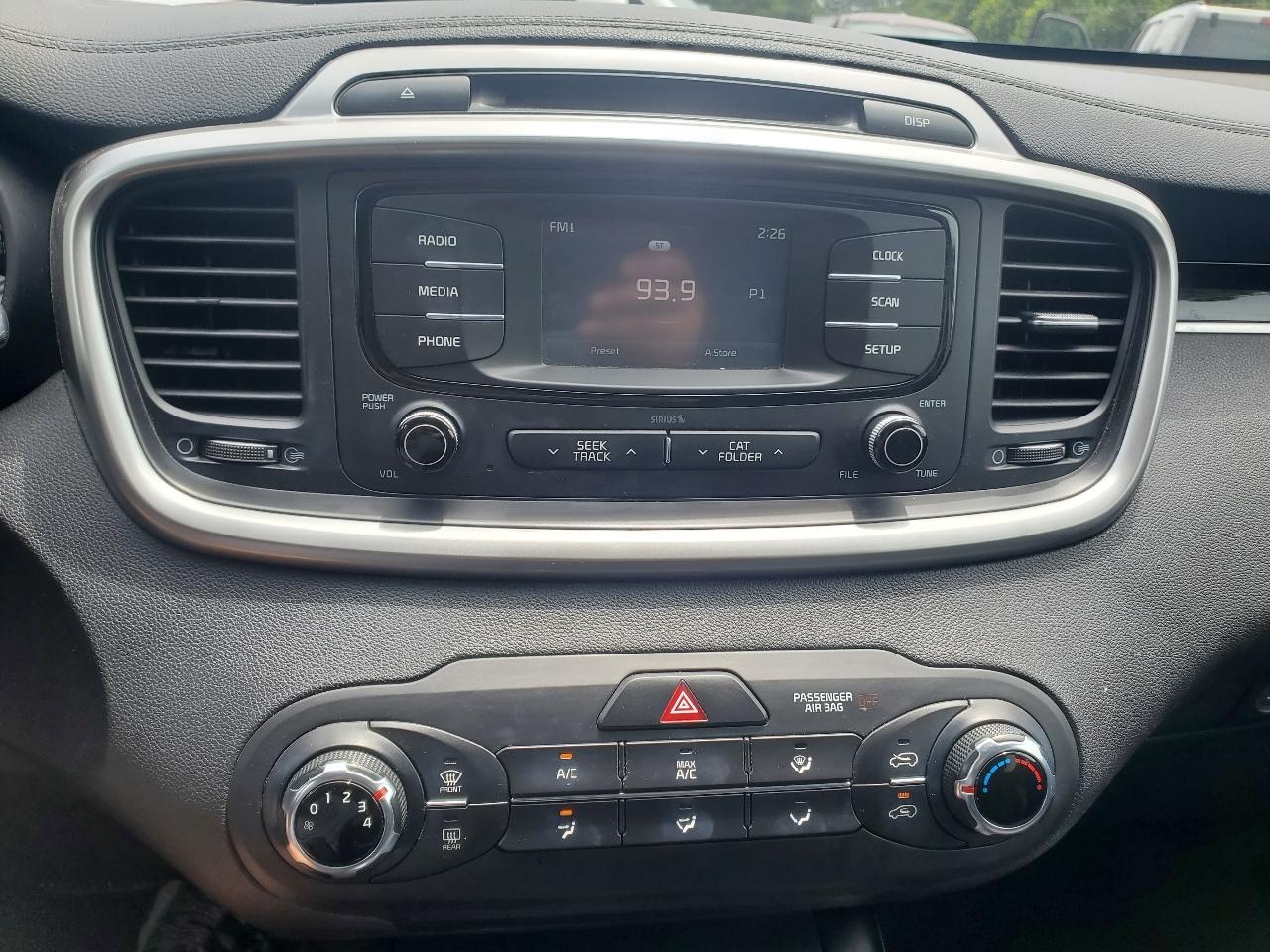 Kia Sorento LX 2WD 2016