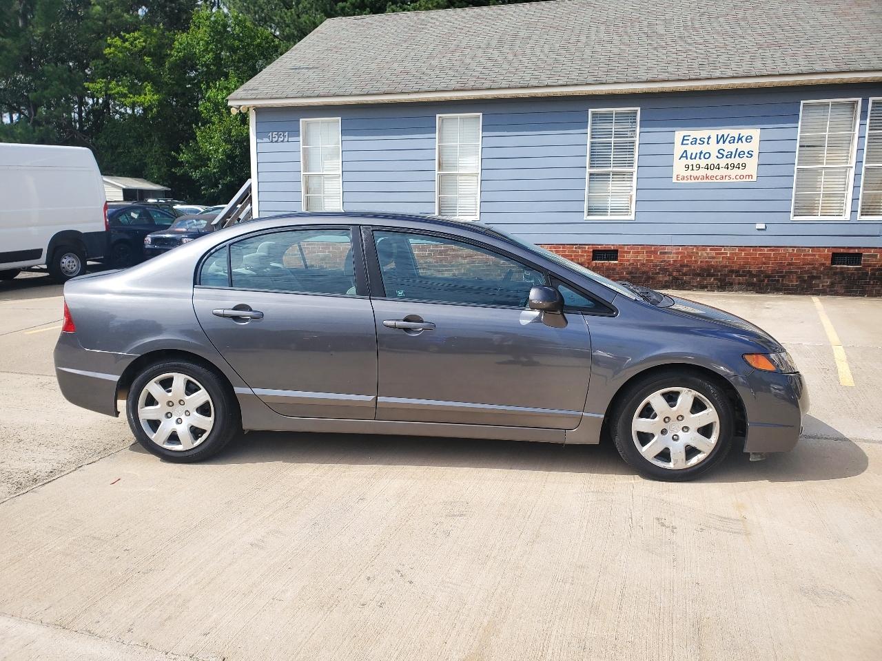 Honda Civic LX sedan 2010