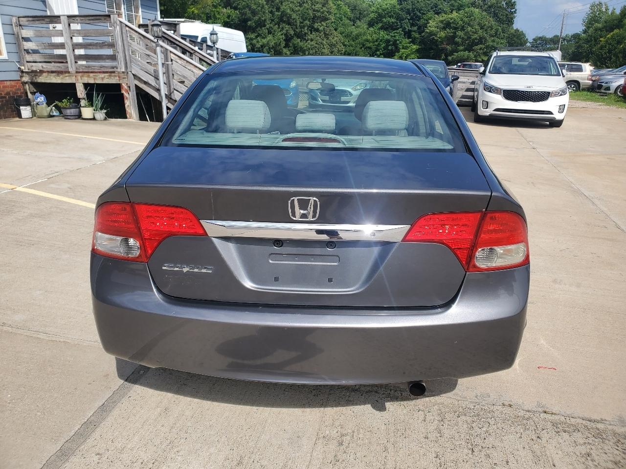 Honda Civic LX sedan 2010