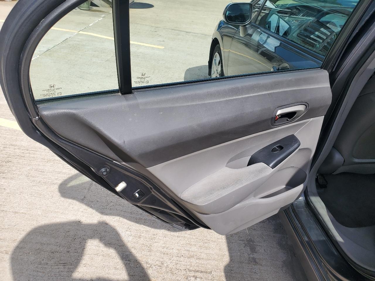 Honda Civic LX sedan 2010