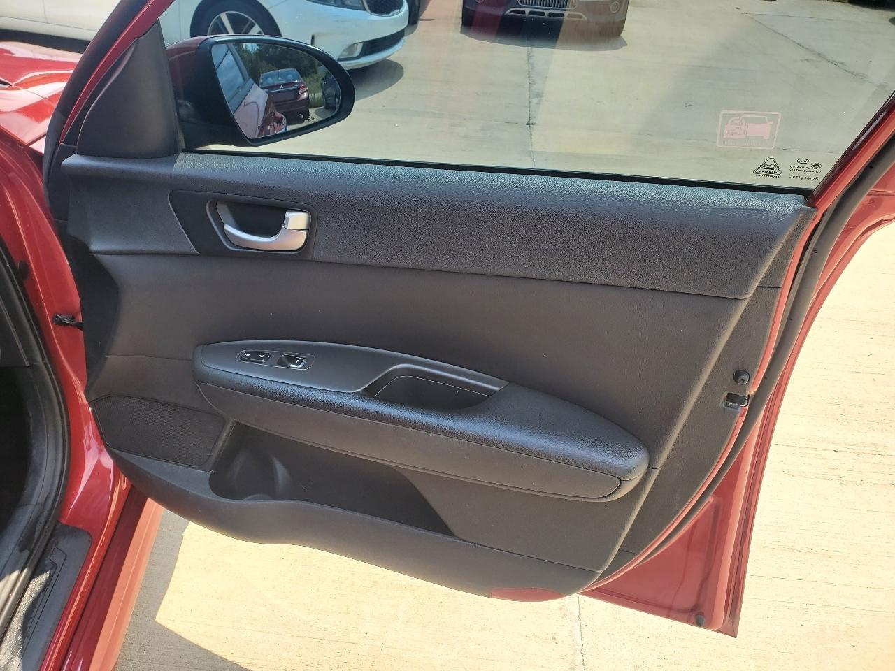 Kia Optima S 4D Sedan 2018