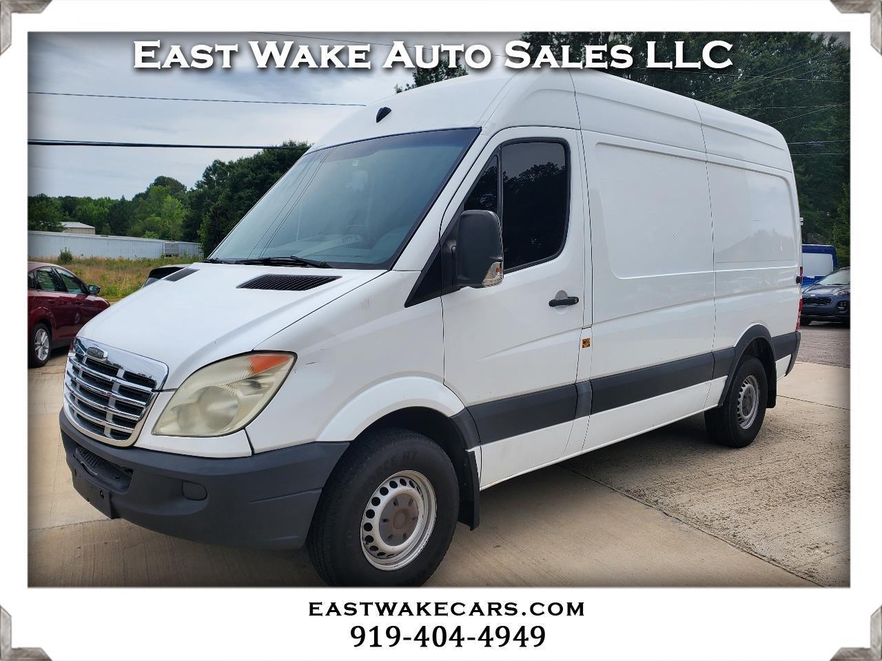 Freightliner Sprinter 2500 144-in. WB 2012