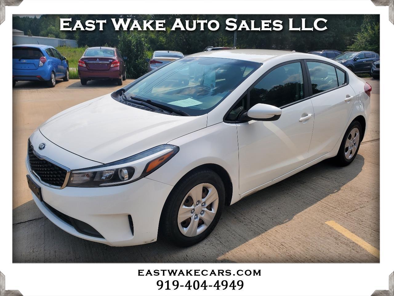 2017 Kia Forte LX Manual