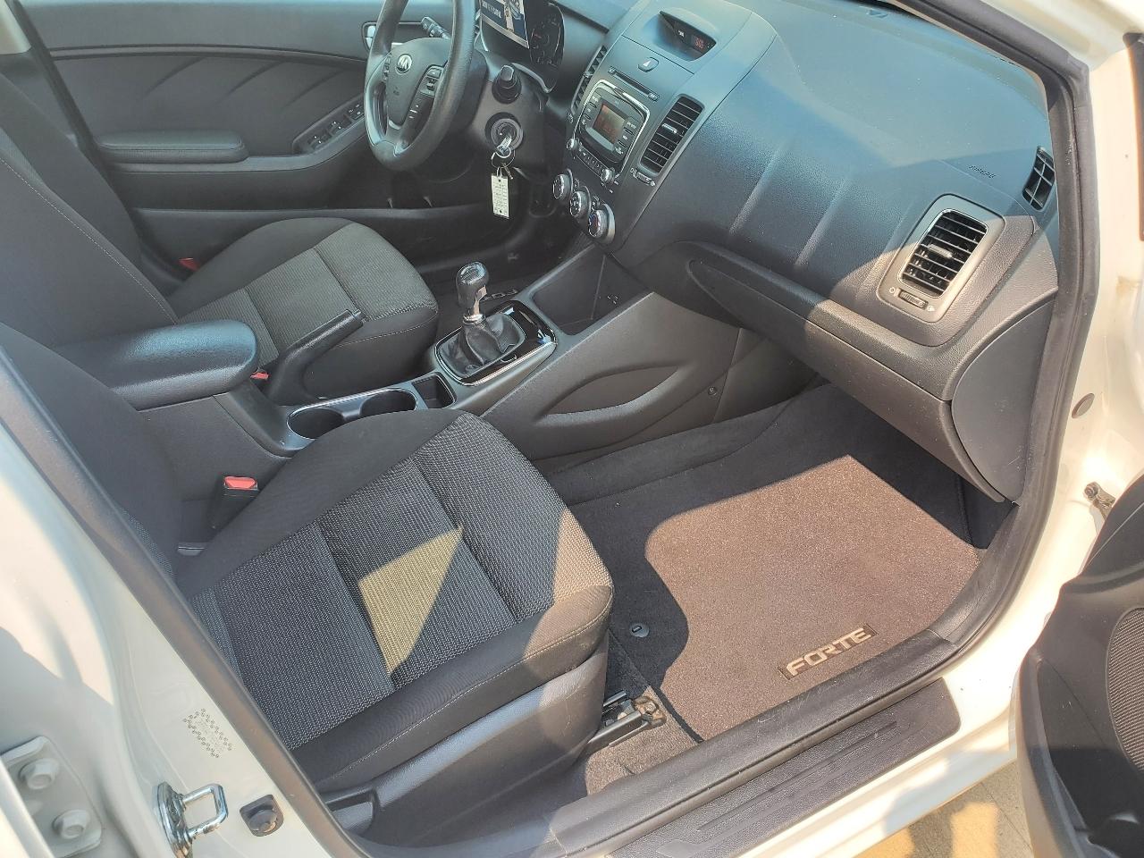 Kia Forte LX Manual 2017