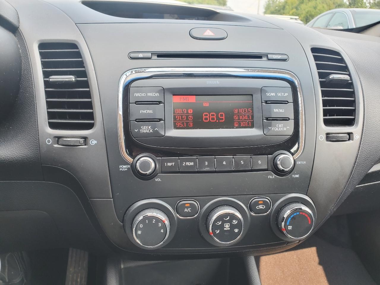 Kia Forte LX Manual 2017