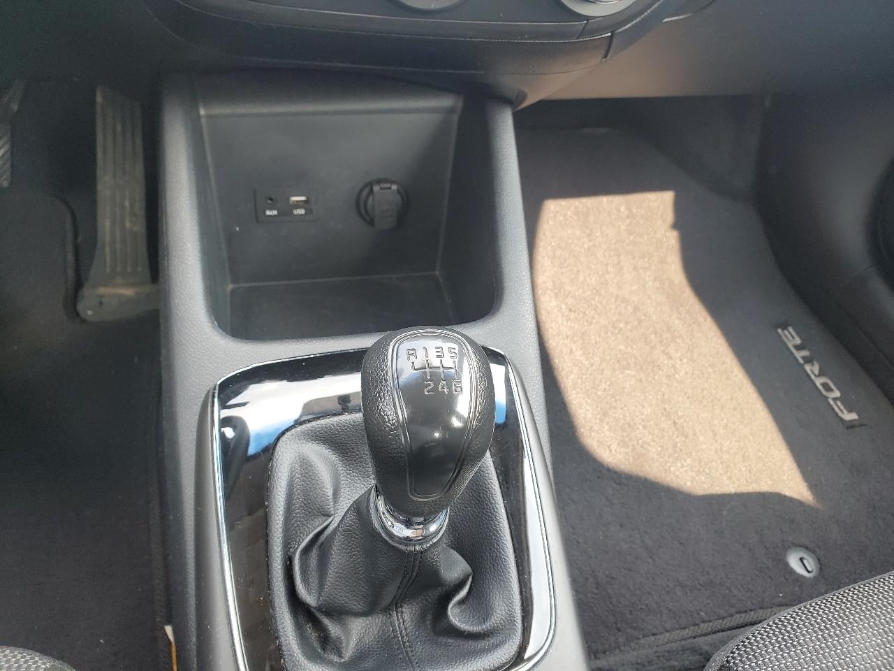 Kia Forte LX Manual 2017