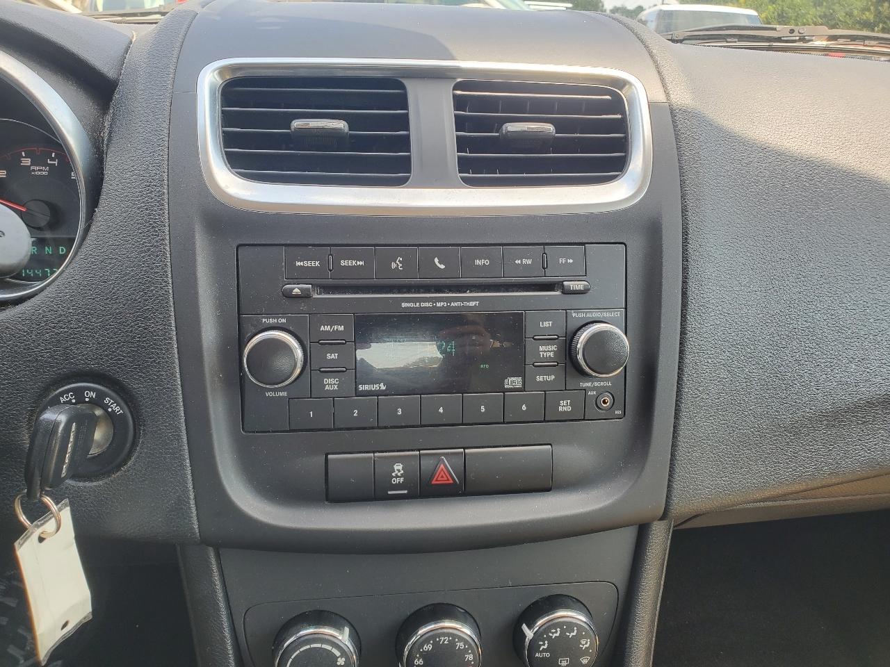 Dodge Avenger SXT 2013