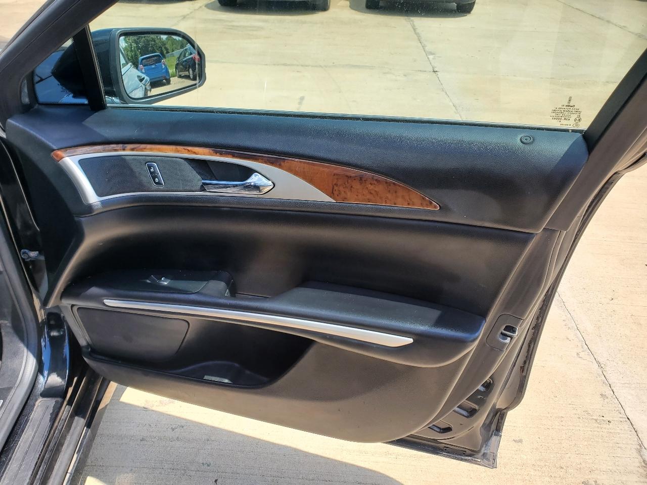 Lincoln MKZ Premiere FWD 2015