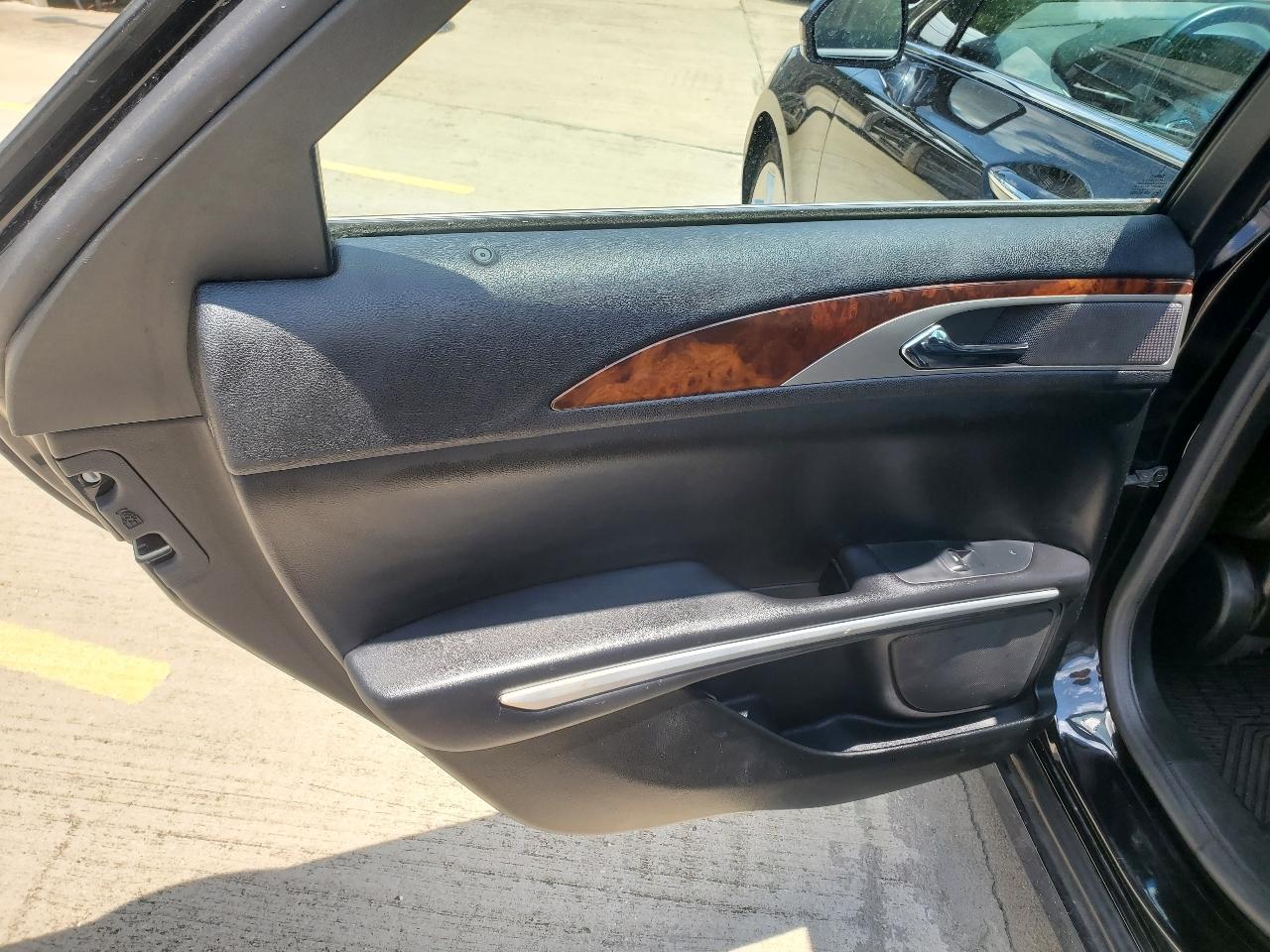 Lincoln MKZ Premiere FWD 2015