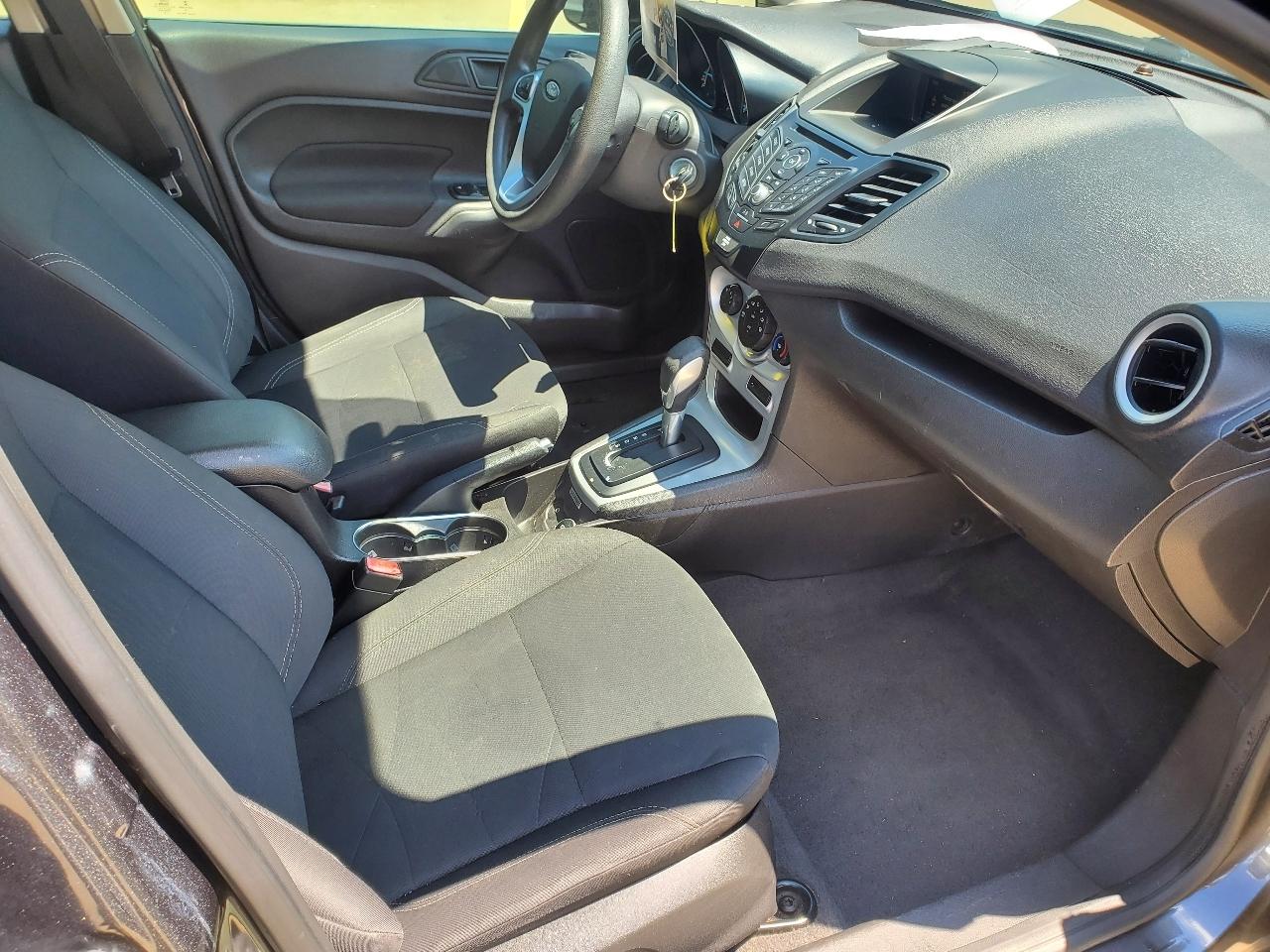 Ford Fiesta SE Hatchback 2018