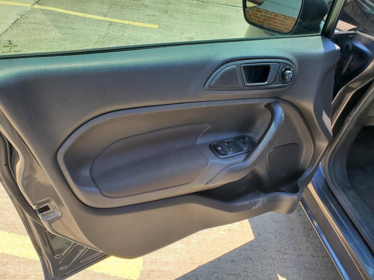 Ford Fiesta SE Hatchback 2018
