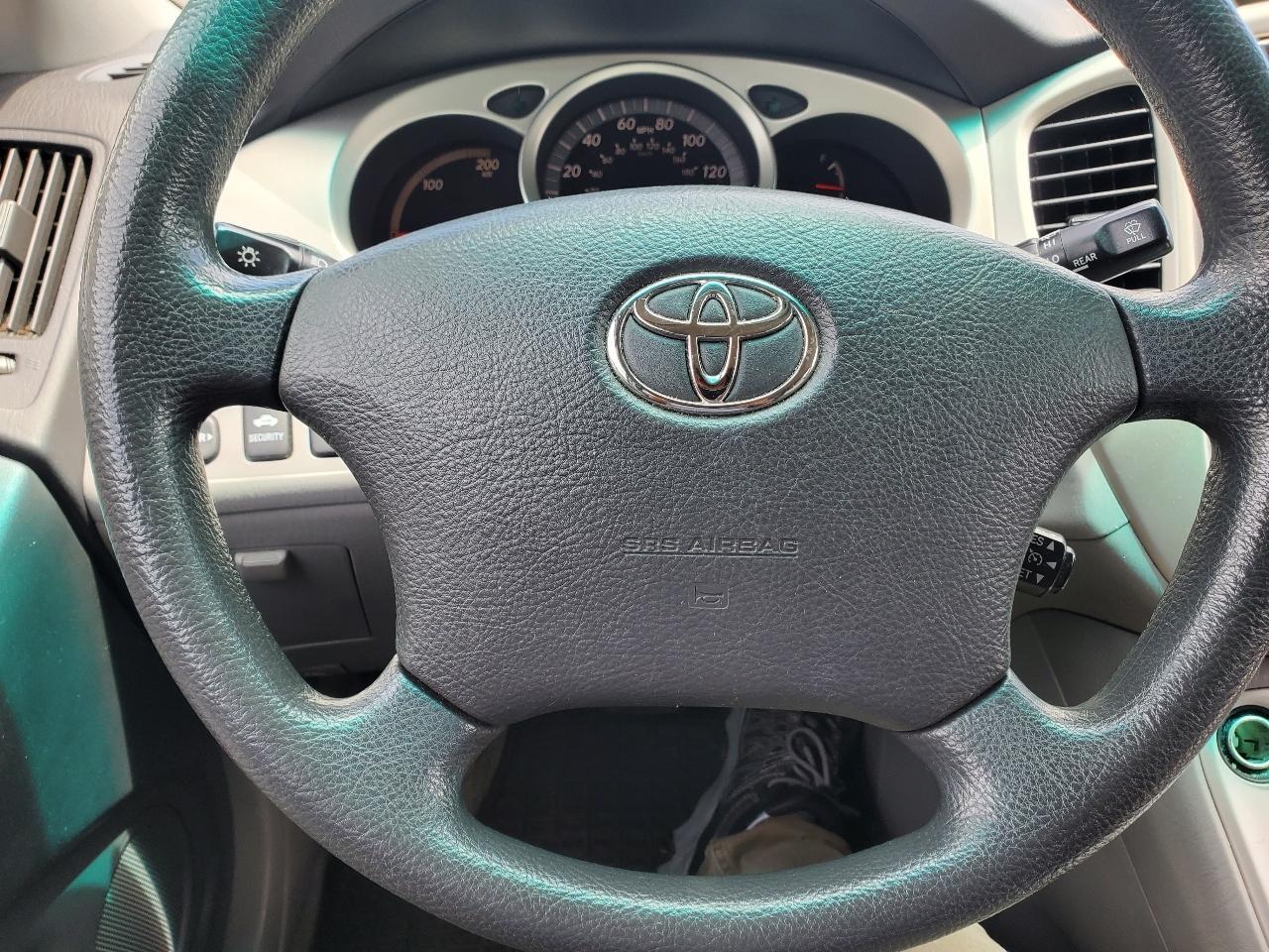 Toyota Highlander Hybrid Limited 4WD 2006