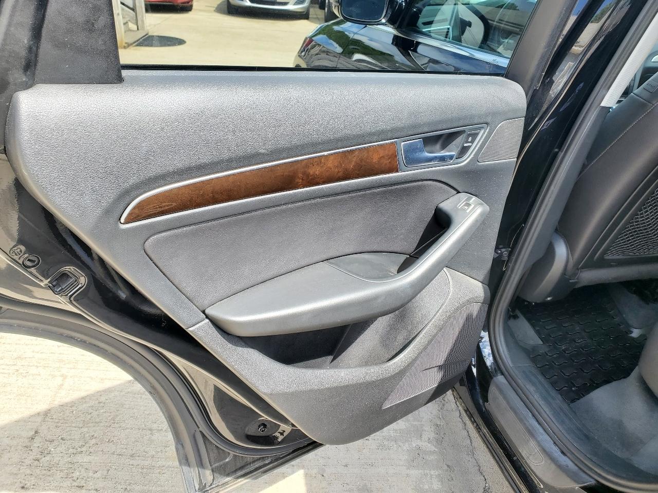 Audi Q5 2.0T Premium quattro 2017