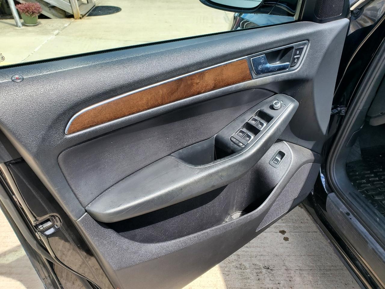 Audi Q5 2.0T Premium quattro 2017