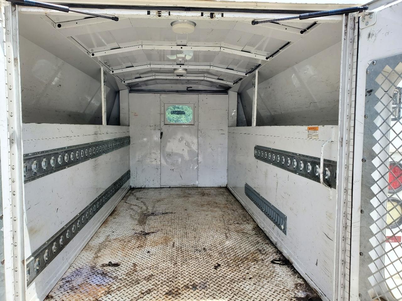 Ford Econoline E-350 Super Duty 2014