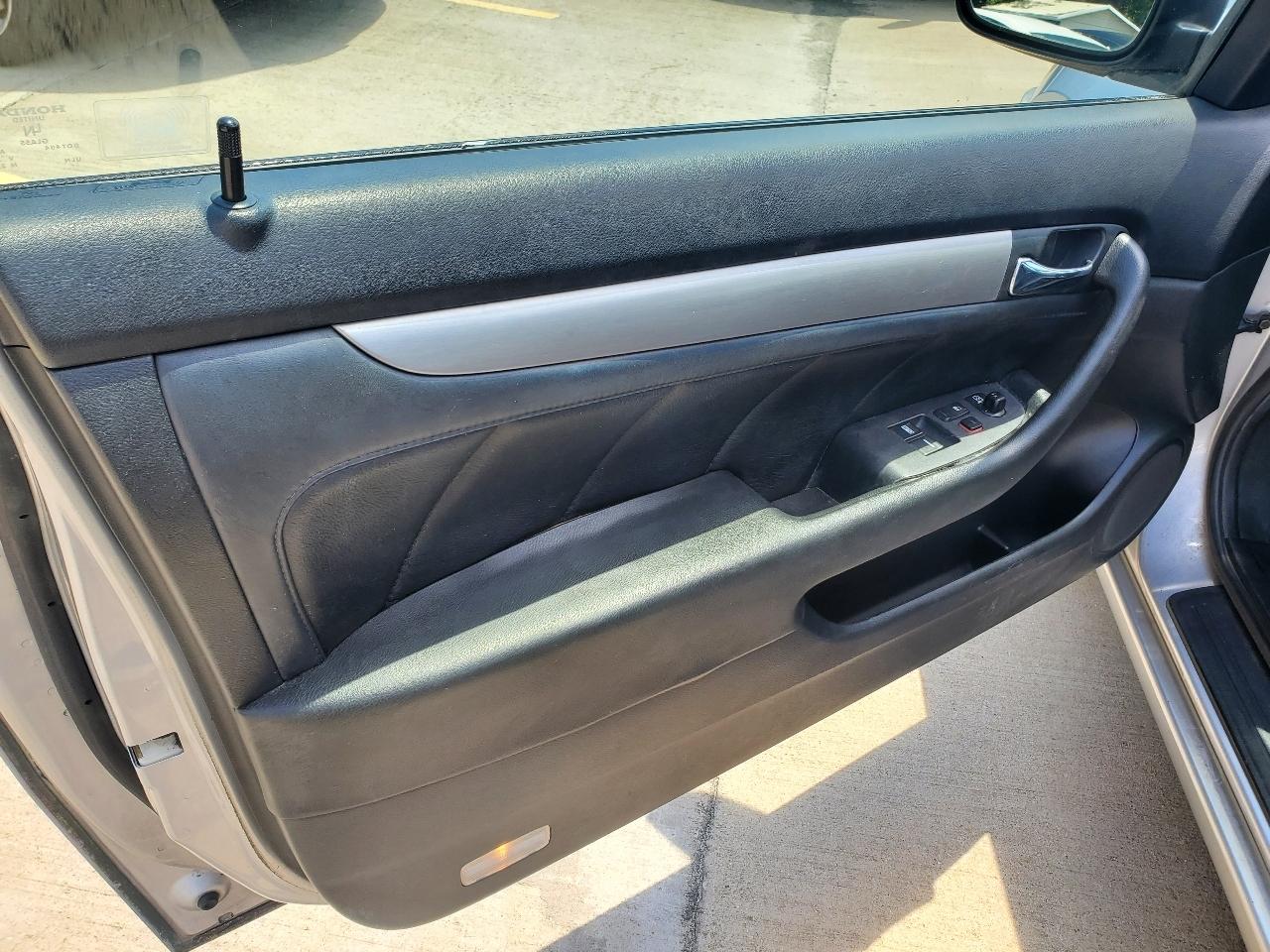 Honda Accord EX V6 coupe AT 2003