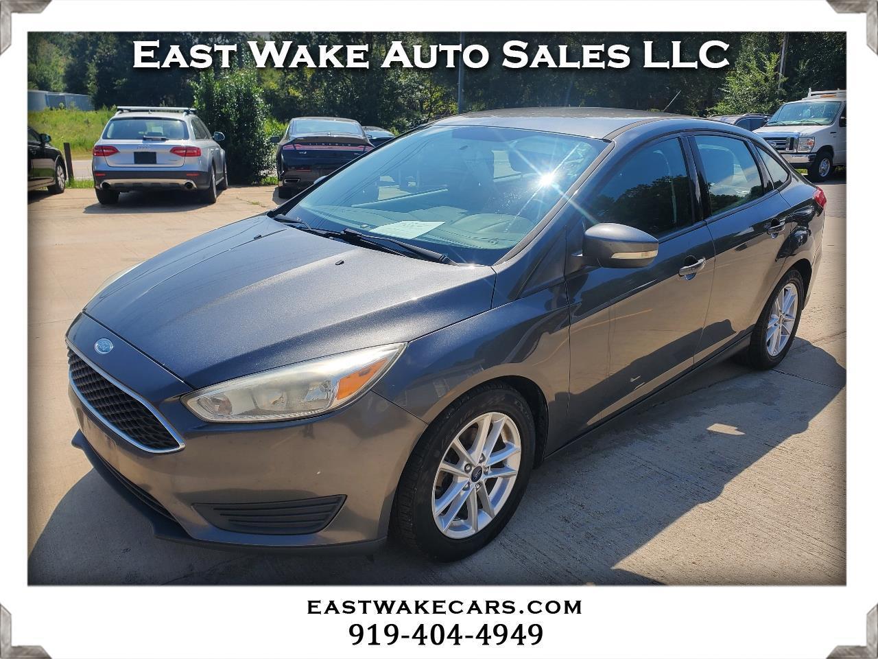 Ford Focus SE Sedan 2016