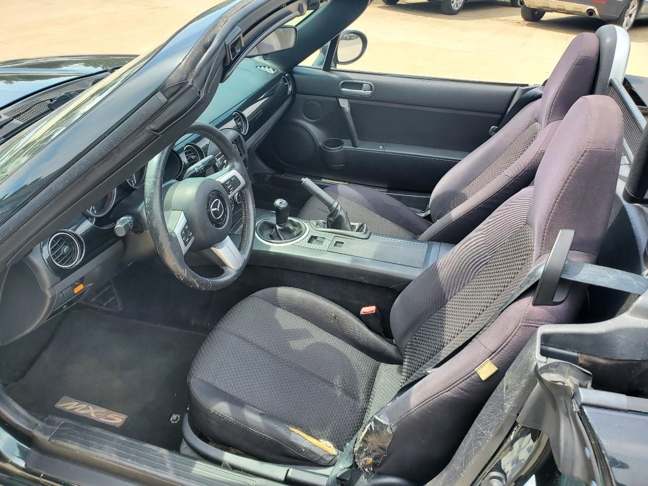 Mazda MX-5 Miata 2D Convertible 2007