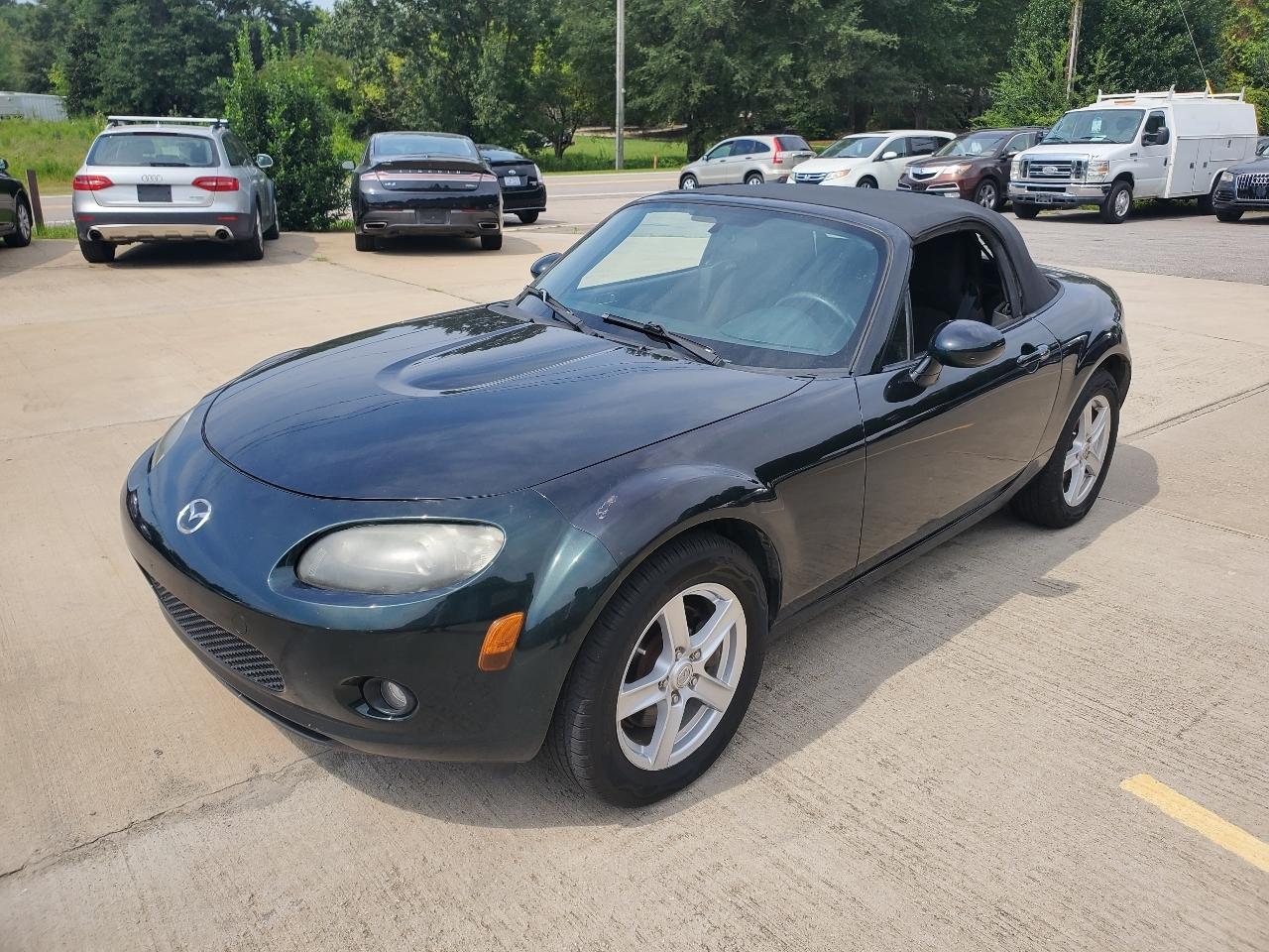 Mazda MX-5 Miata 2D Convertible 2007