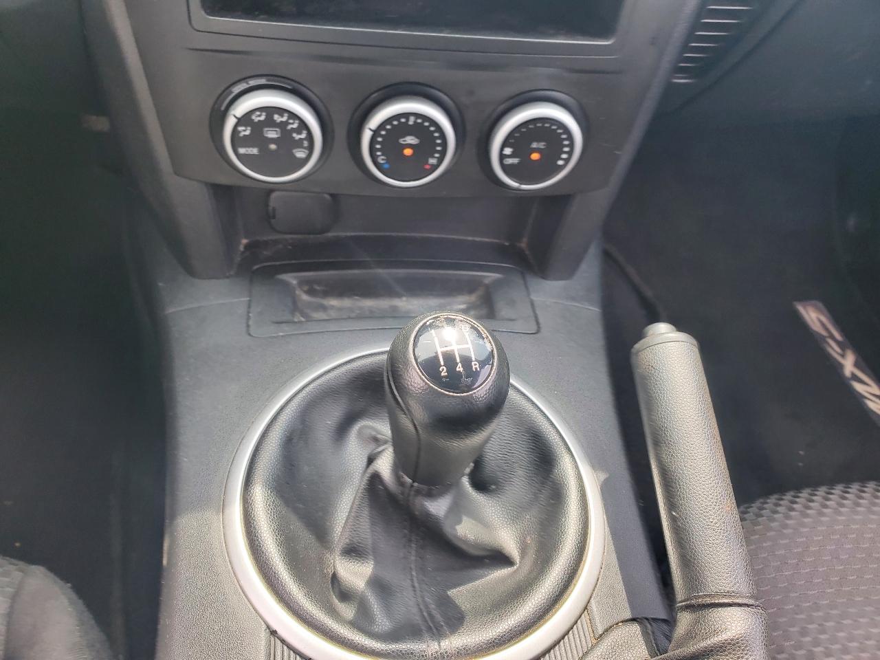 Mazda MX-5 Miata 2D Convertible 2007