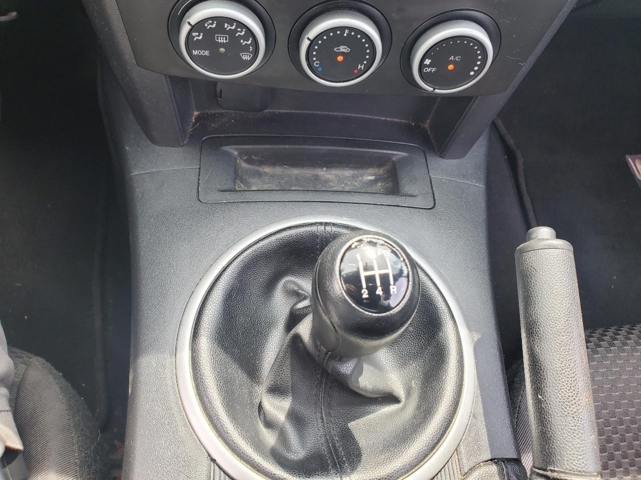 Mazda MX-5 Miata 2D Convertible 2007
