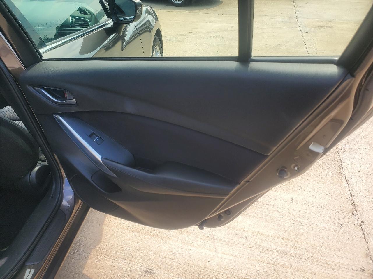 Mazda MAZDA6 i Sport 4D Sedan 2016