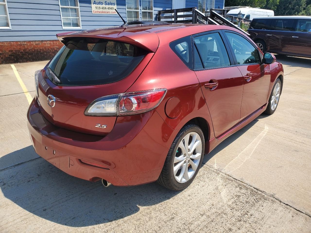 Mazda MAZDA3 s Sport 4D Hatchback 2010