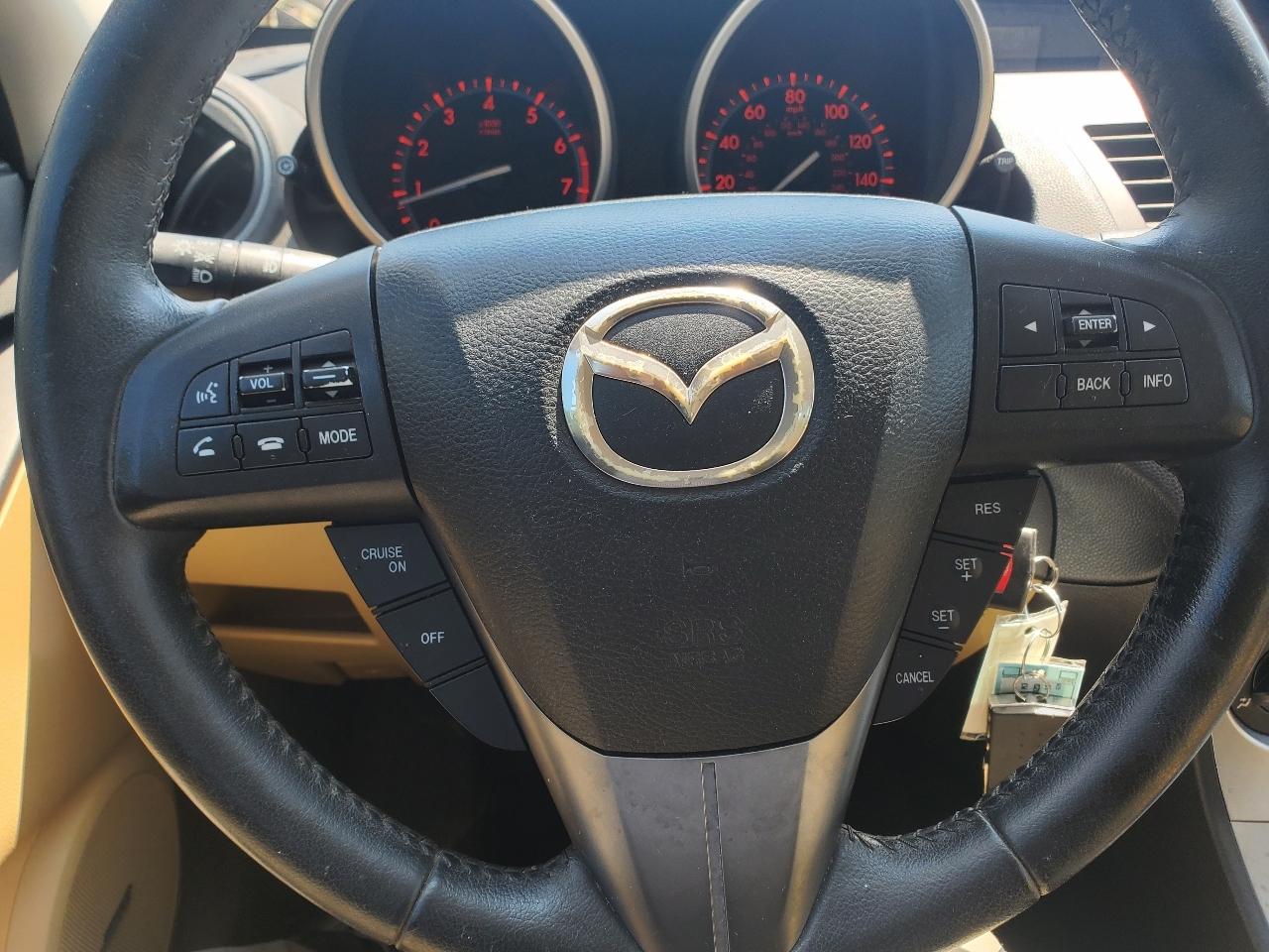 Mazda MAZDA3 s Sport 4D Hatchback 2010