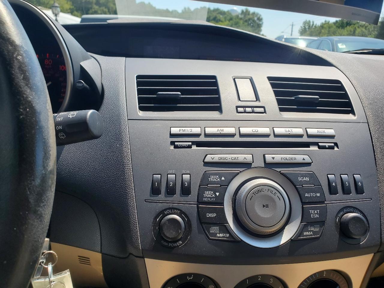 Mazda MAZDA3 s Sport 4D Hatchback 2010