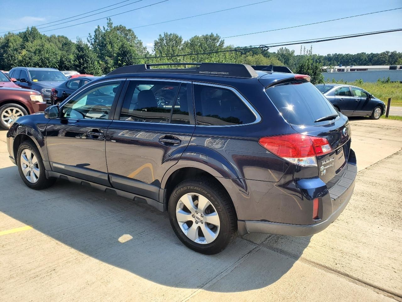 Subaru Outback 2.5i Limited 2012