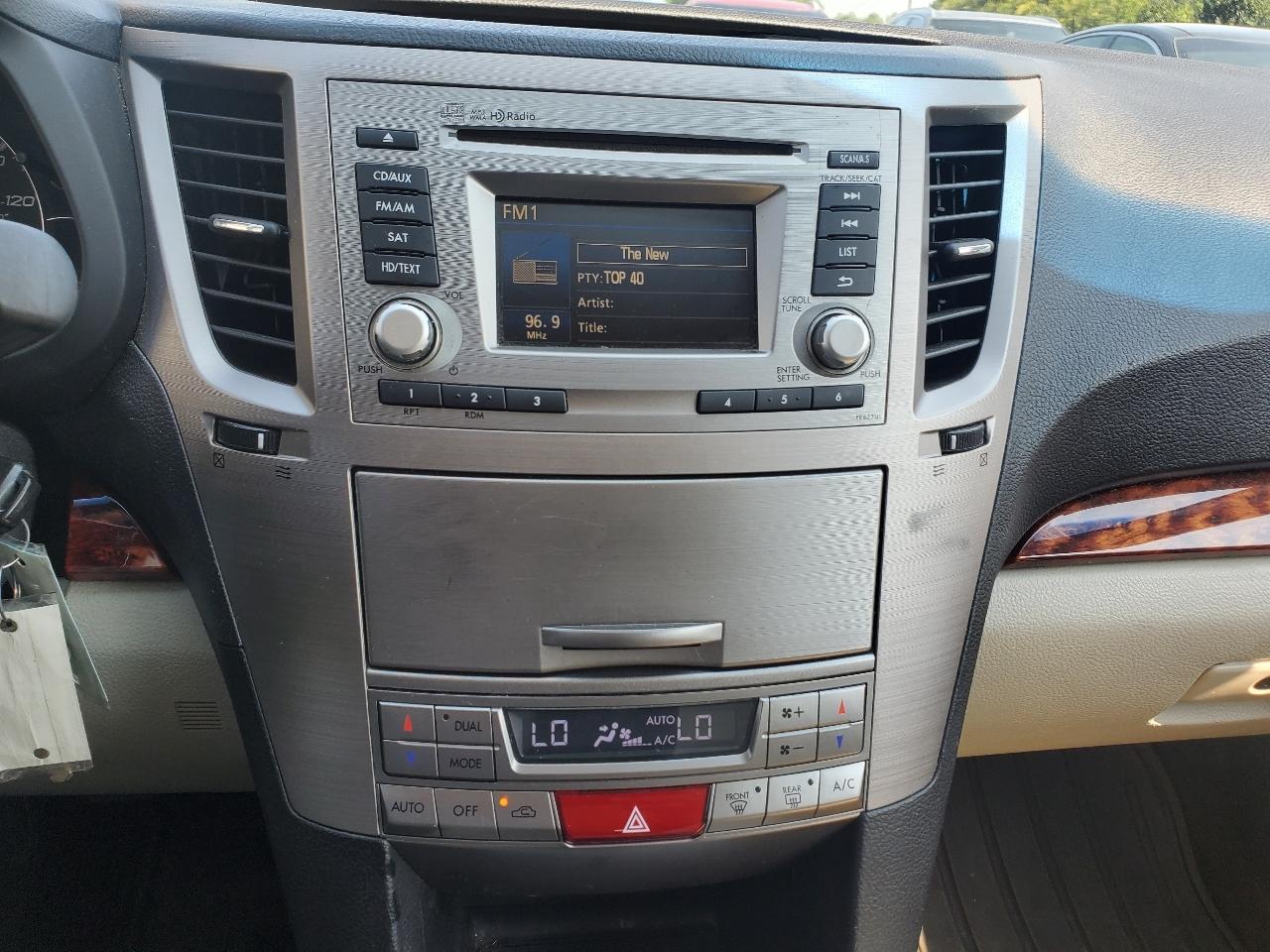 Subaru Outback 2.5i Limited 2012