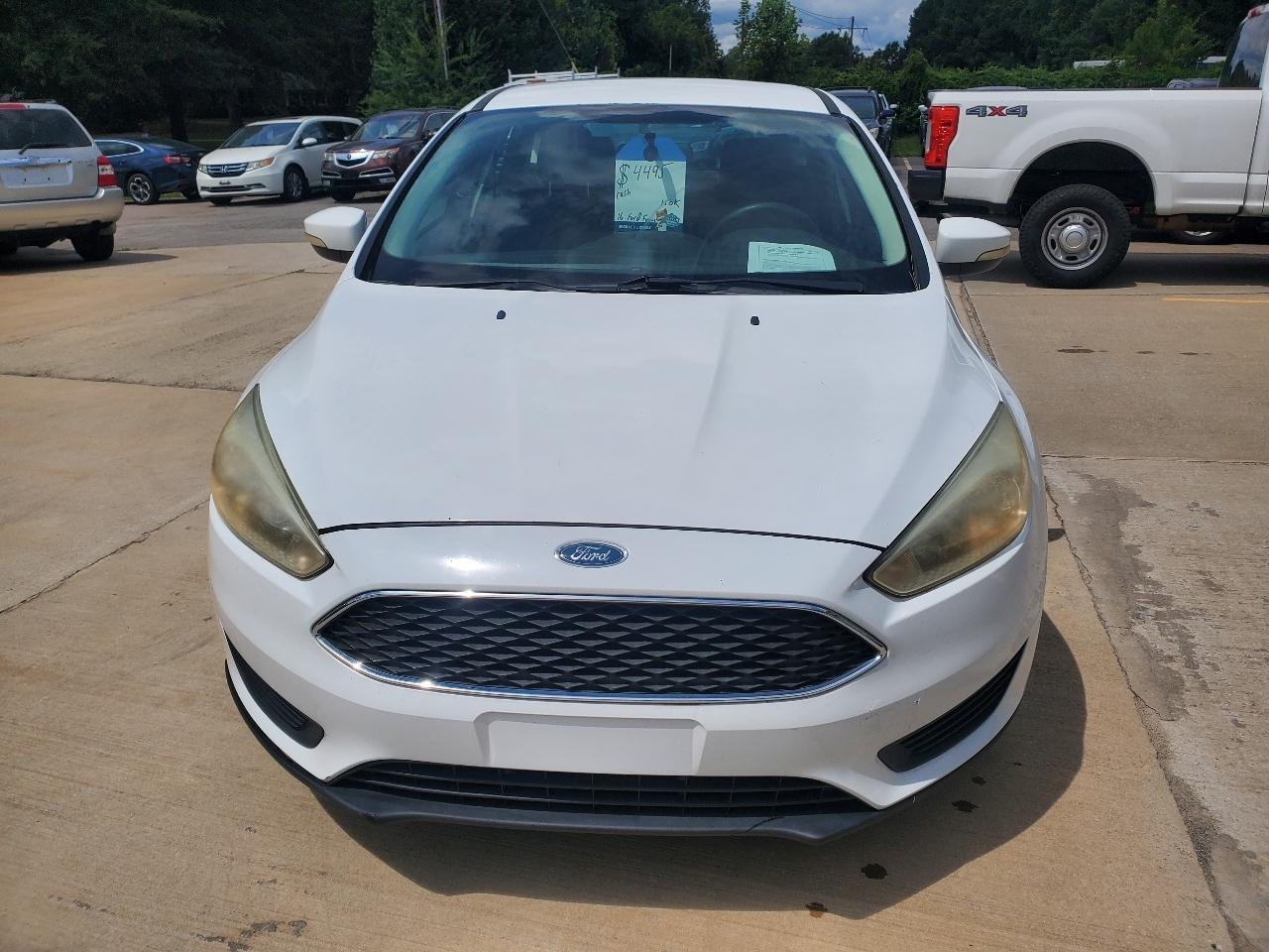 Ford Focus SE 2016