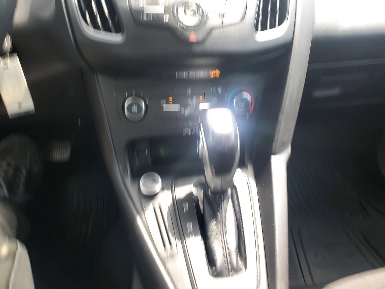 Ford Focus SE 2016