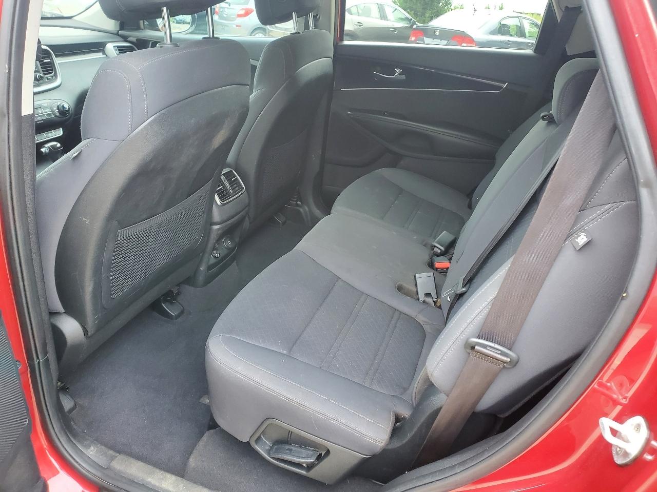 Kia Sorento LX 2WD 2017