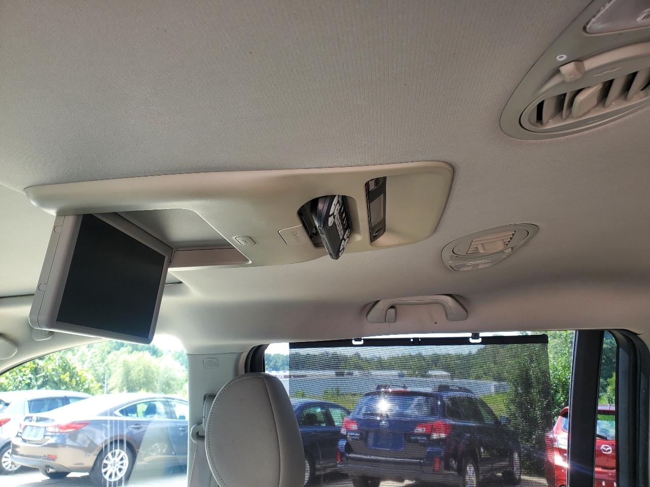 Honda Odyssey EX-L w/ DVD and Navigation 2009