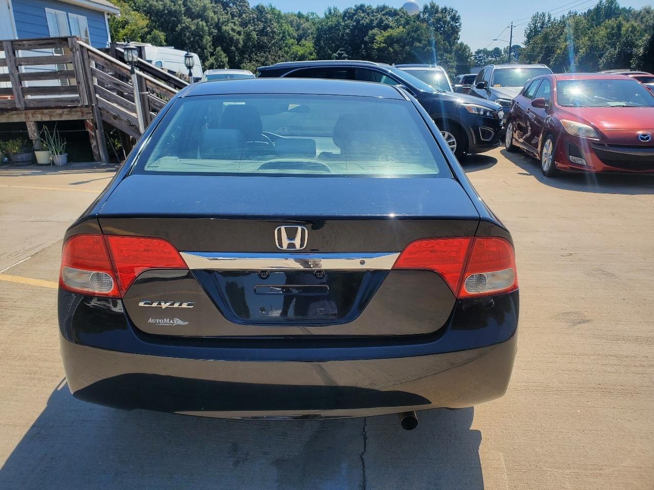 Honda Civic LX sedan 2011
