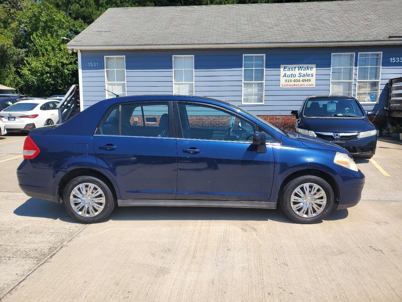 Nissan Versa 1.8 S Sedan 2009