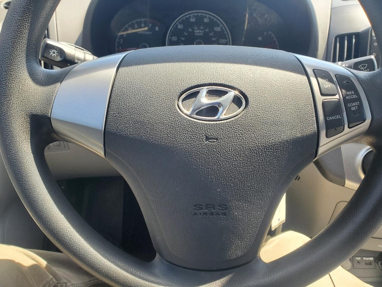 Hyundai Elantra SE 2010