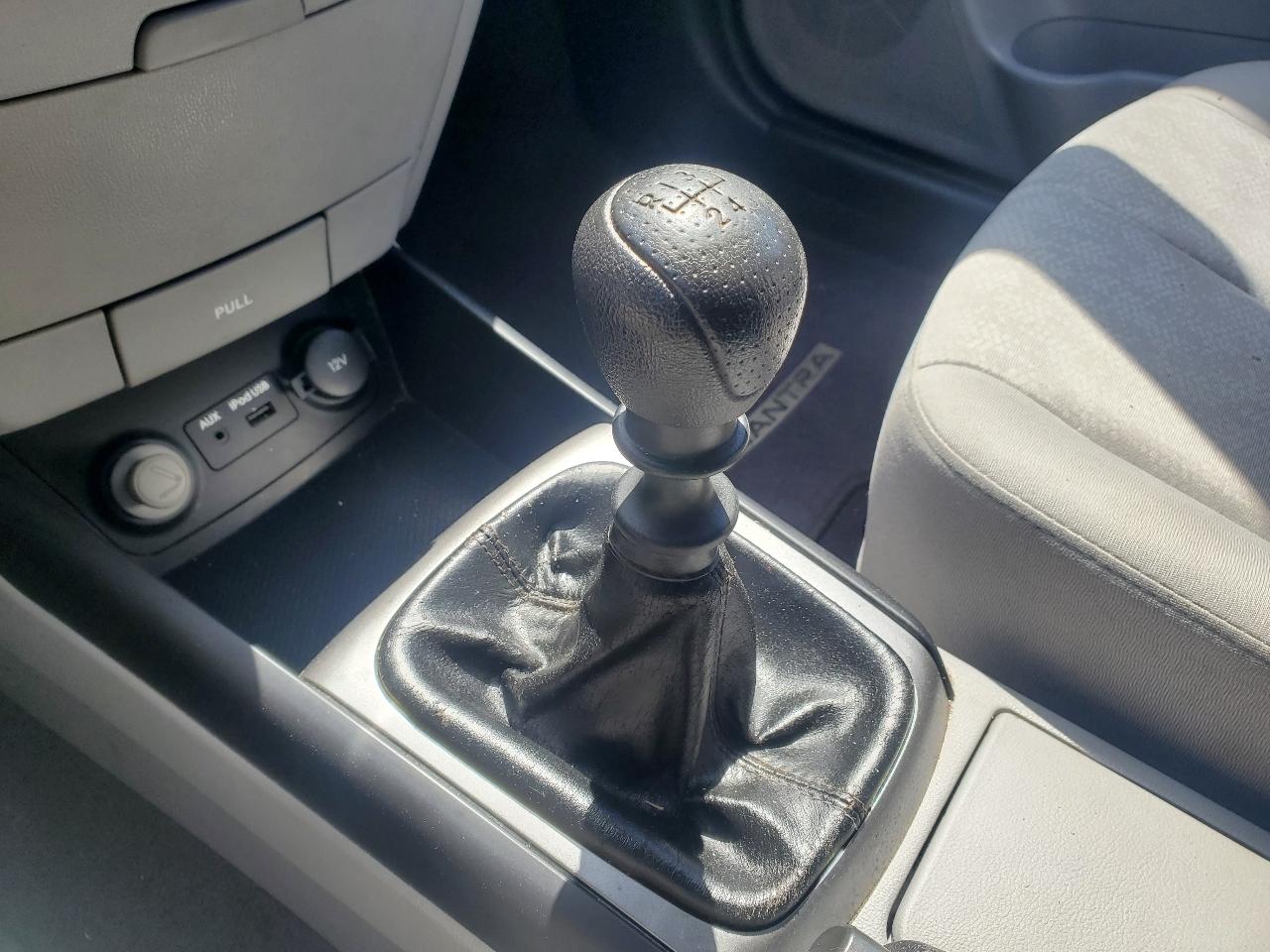 Hyundai Elantra SE 2010
