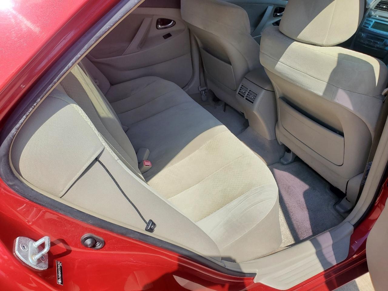 Toyota Camry Hybrid Sedan 2007