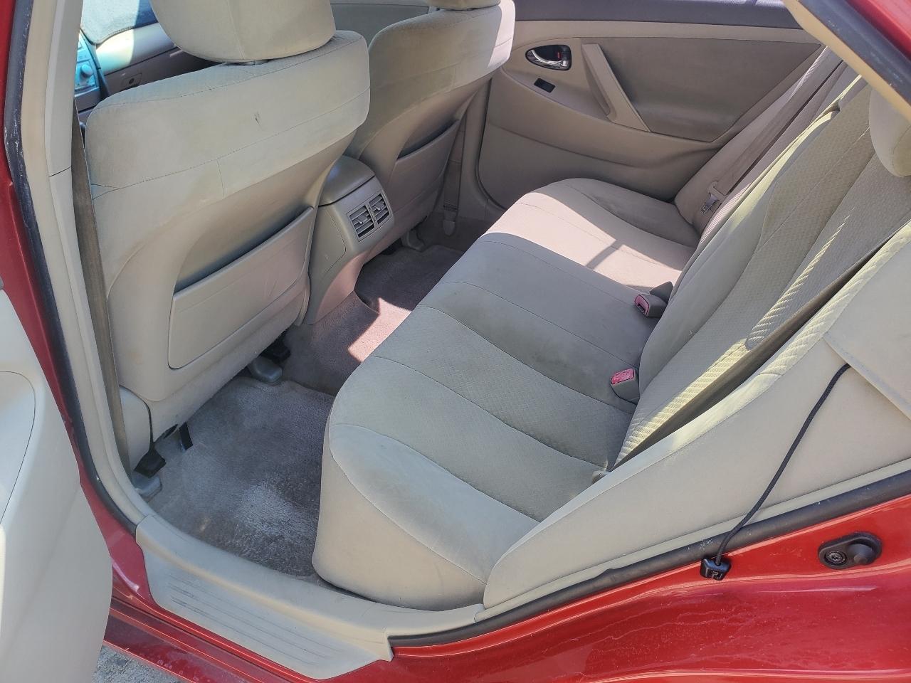 Toyota Camry Hybrid Sedan 2007