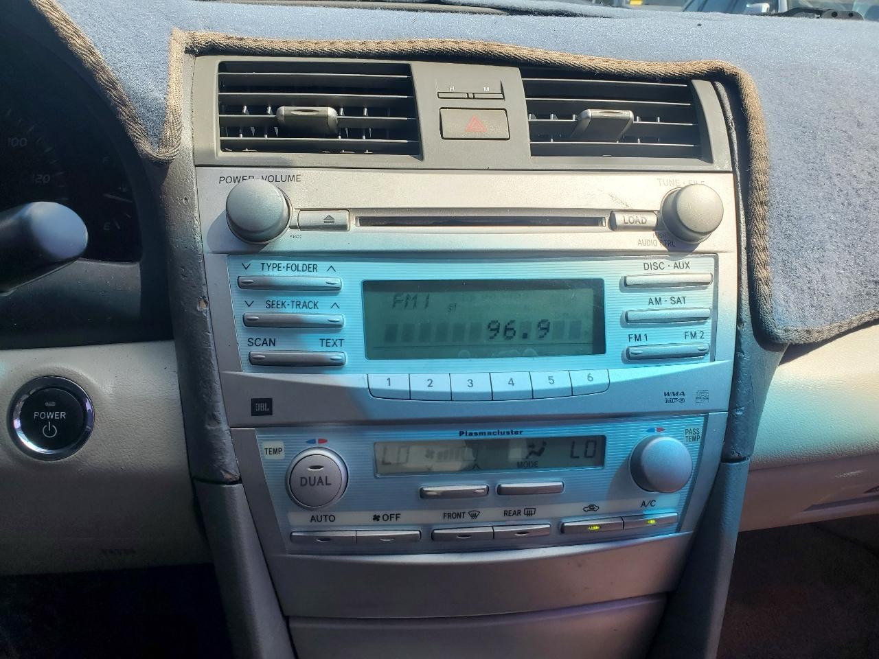 Toyota Camry Hybrid Sedan 2007