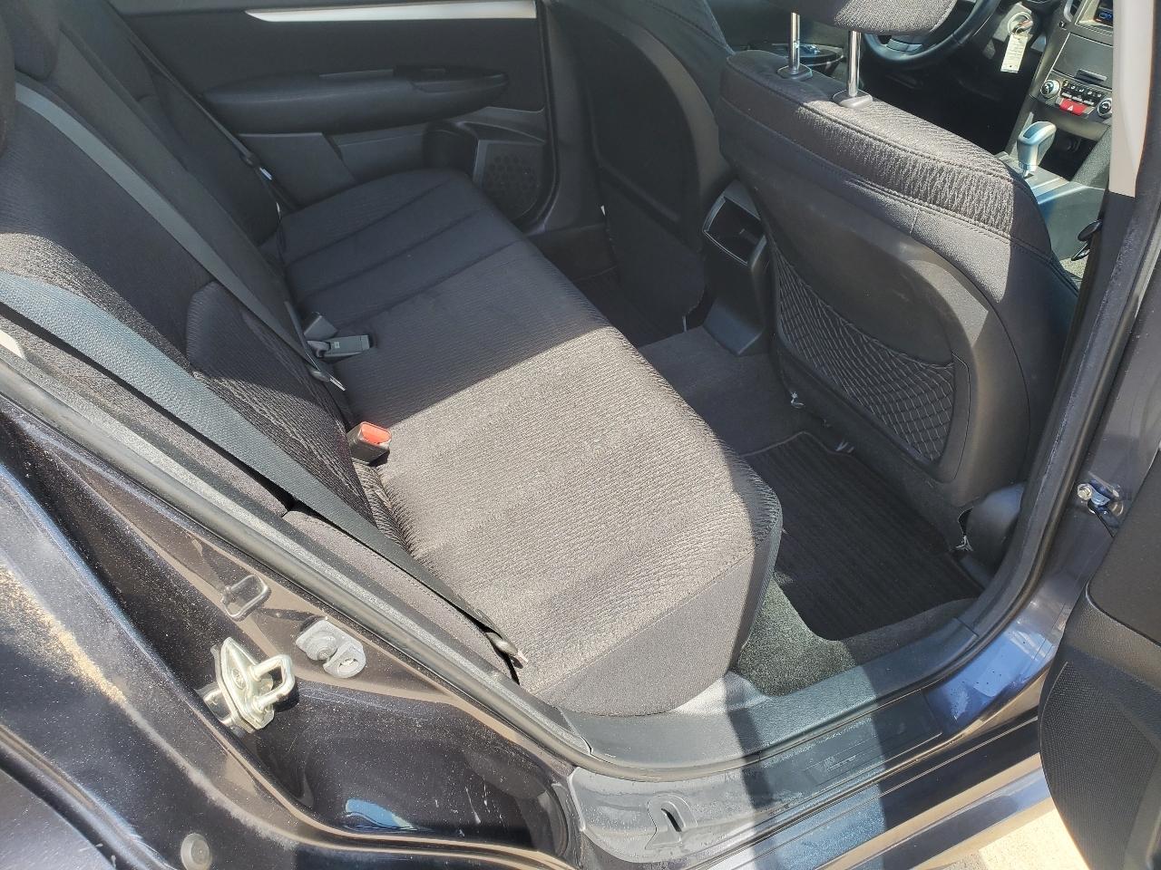 Subaru Legacy 2.5i Premium 2012
