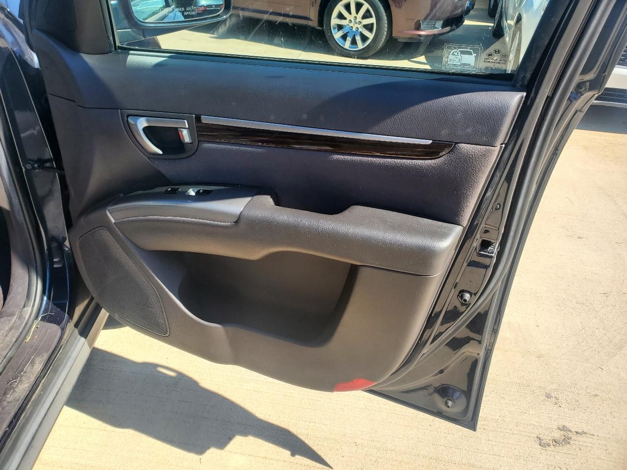 Hyundai Santa Fe SE 3.5 FWD 2011