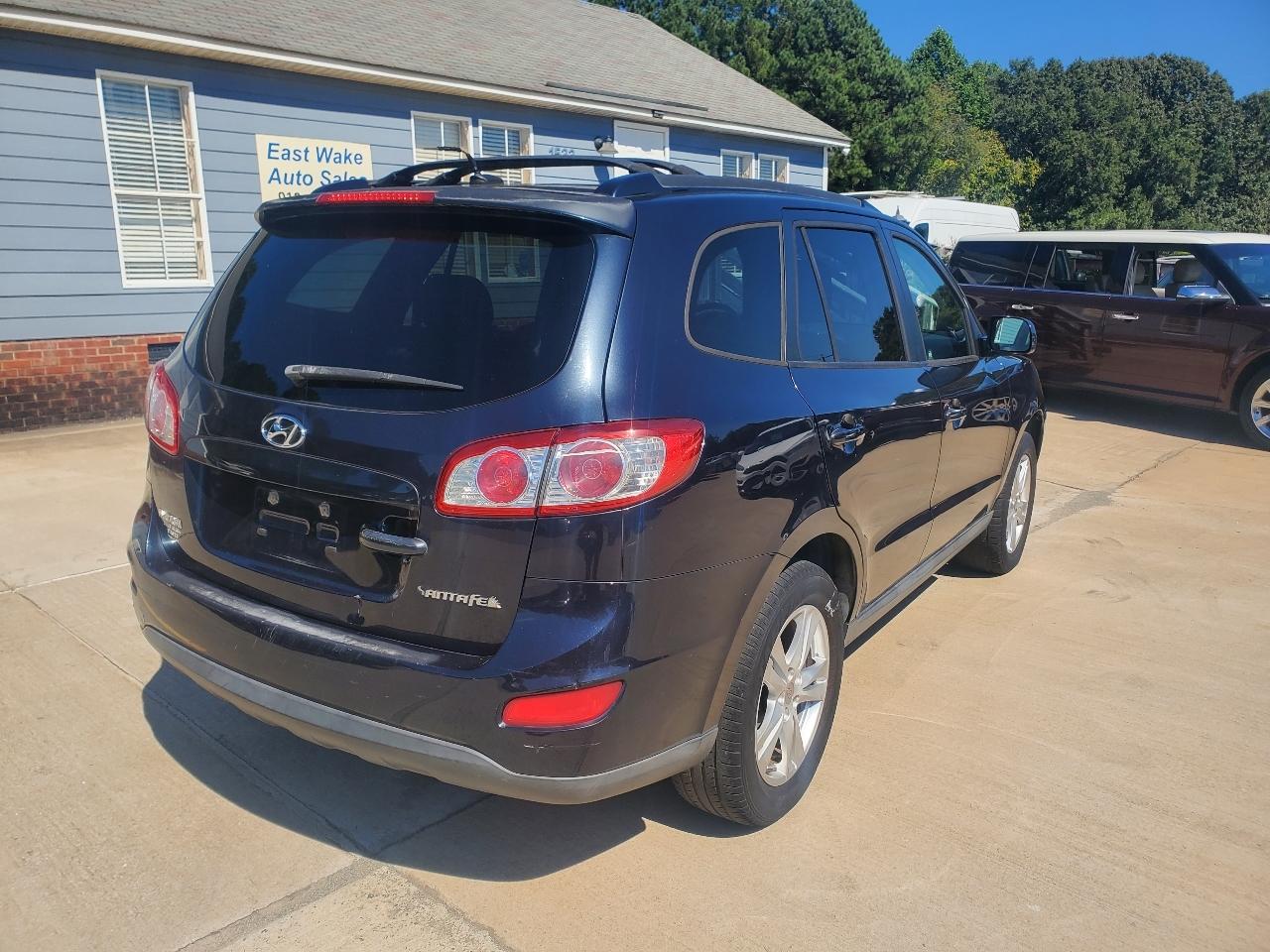 Hyundai Santa Fe SE 3.5 FWD 2011