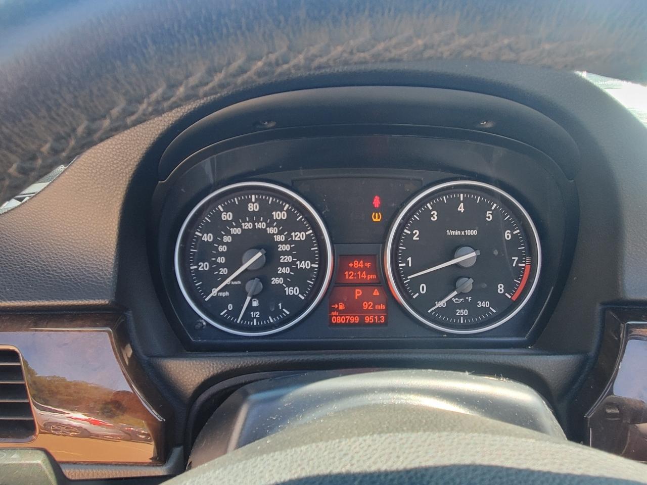 BMW 3-Series 328i Convertible 2011