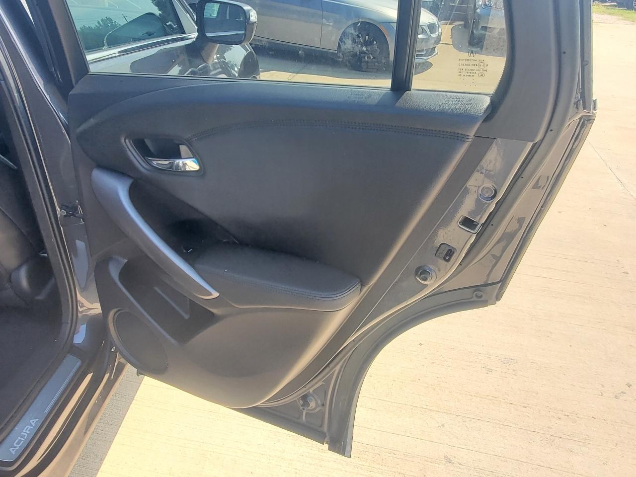 Acura RDX FWD w/Technology Package 2015