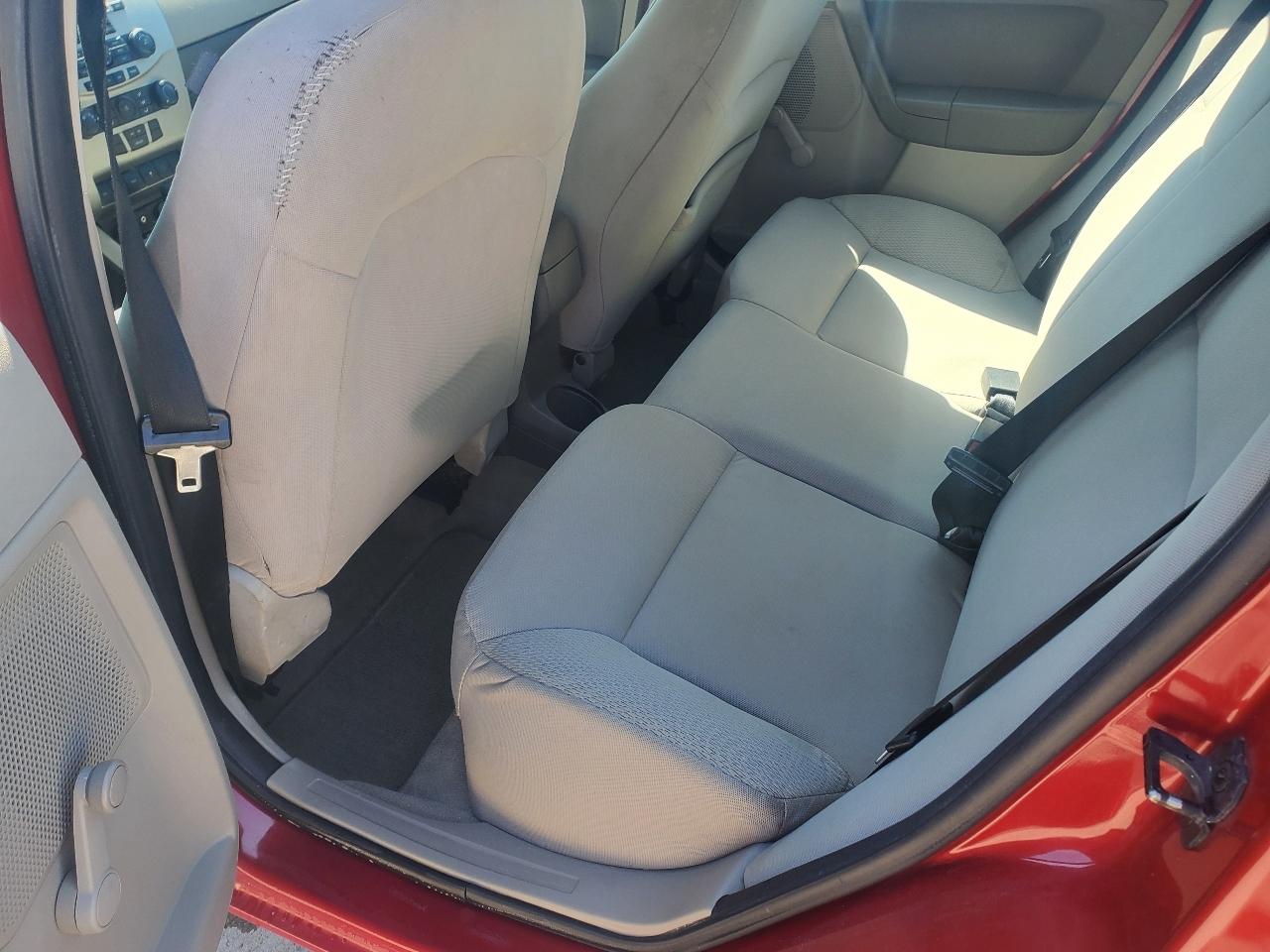 Ford Focus S Sedan 2010