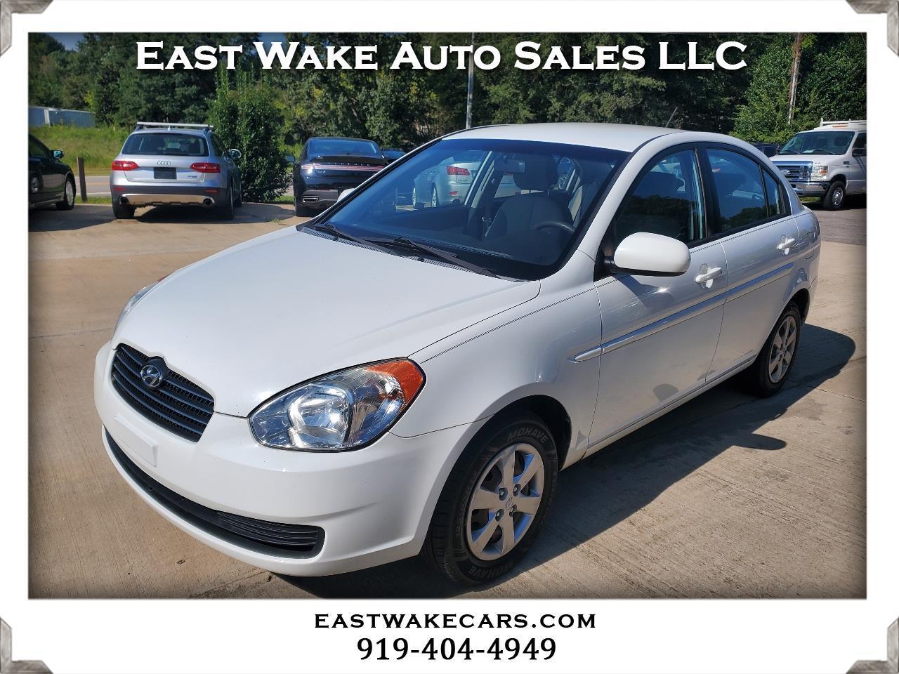 Hyundai Accent GLS 4-Door 2011