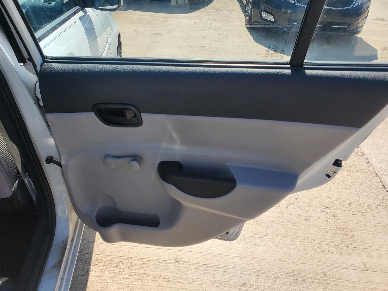 Hyundai Accent GLS 4-Door 2011